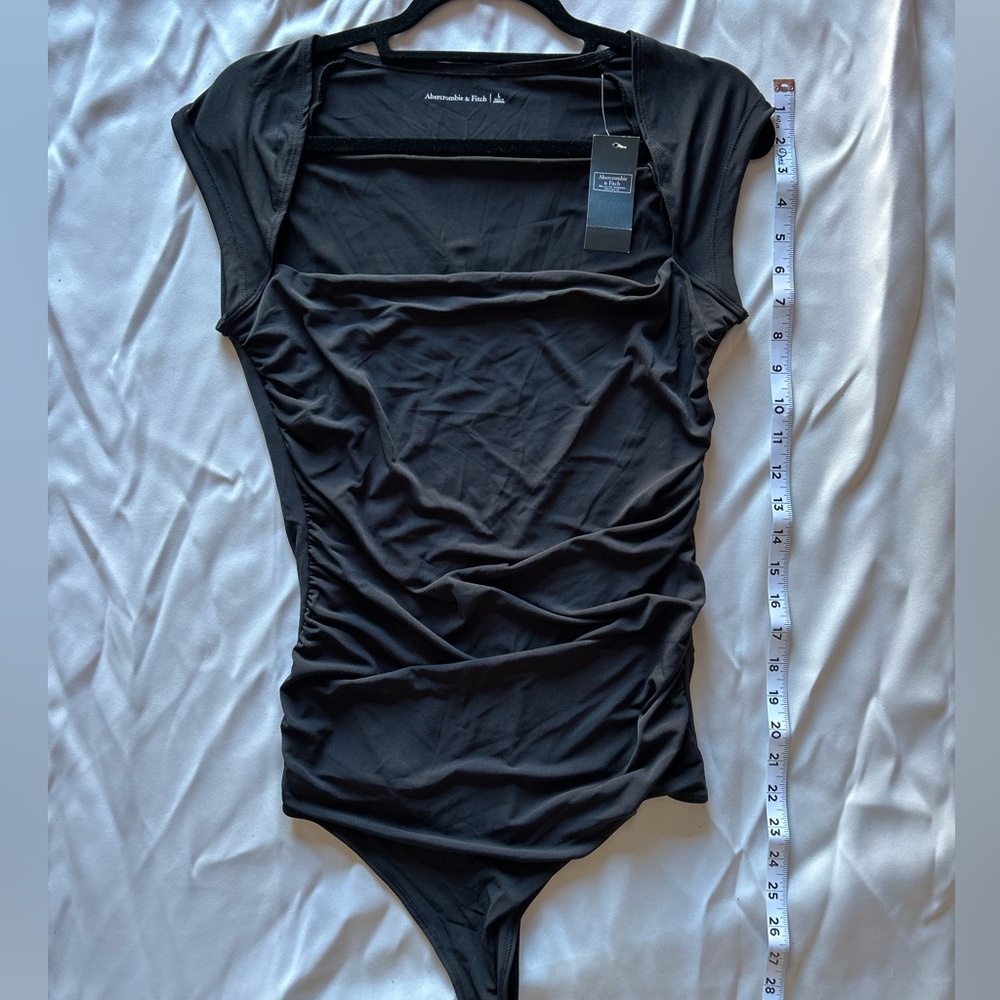 ABERCROMBIE & FITCH BODYSUIT